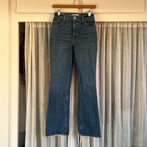 A&F Flare High Rise Curve Love Jeans